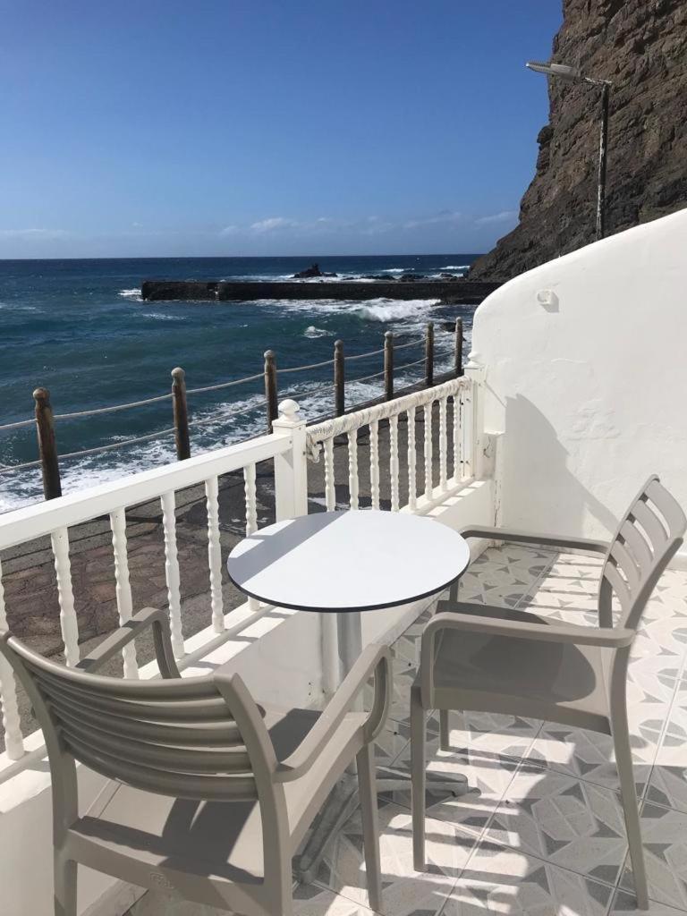 Vv Yelymar. Playa De Alojera Apartment Exterior photo